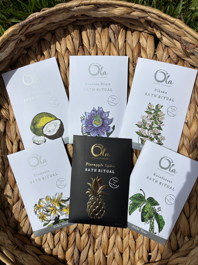 Bath Ritual Assortment Set in Holiday Gift Bag | 6 - 2 oz