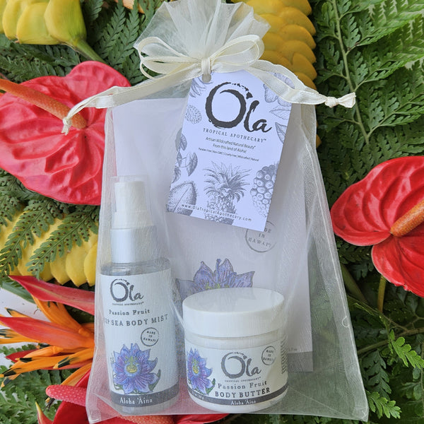 A luxurious spa gift set including  Passion Fruit scented sea salt soak, mineralizing deep sea mist, and body butter, all packaged in  an organza bag with a branded hang tag.
Travel friendly. Great value