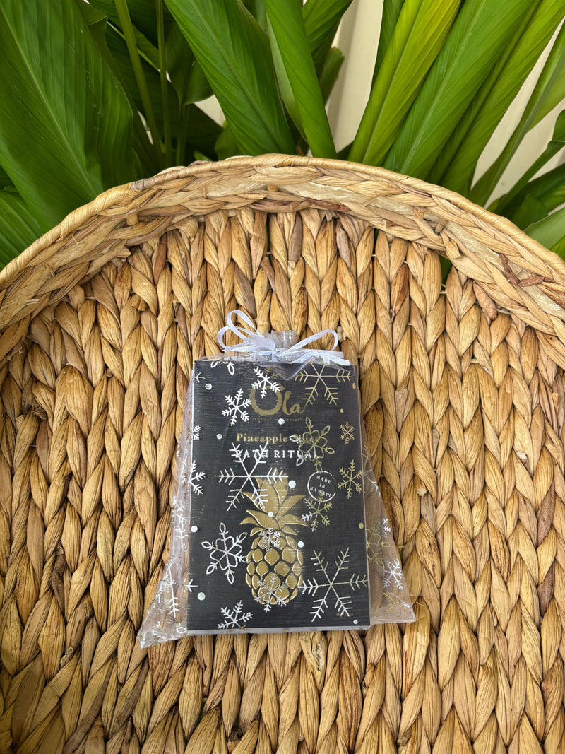 Bath Ritual Assortment Set in Holiday Gift Bag | 6 - 2 oz